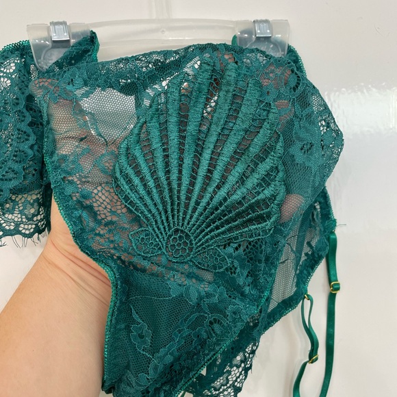 EUC Venus lingerie full set, XXL/XL - Picture 6 of 10